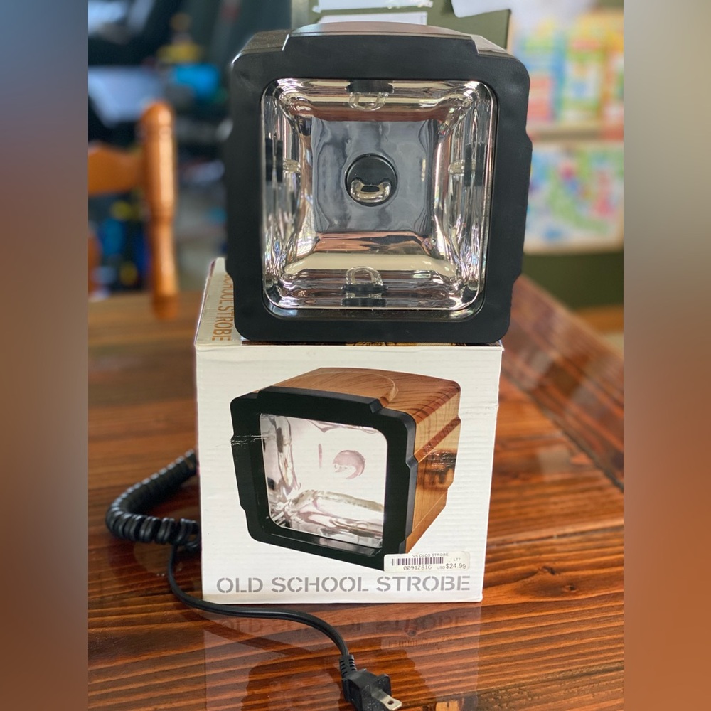 “Old School Strobe Light”